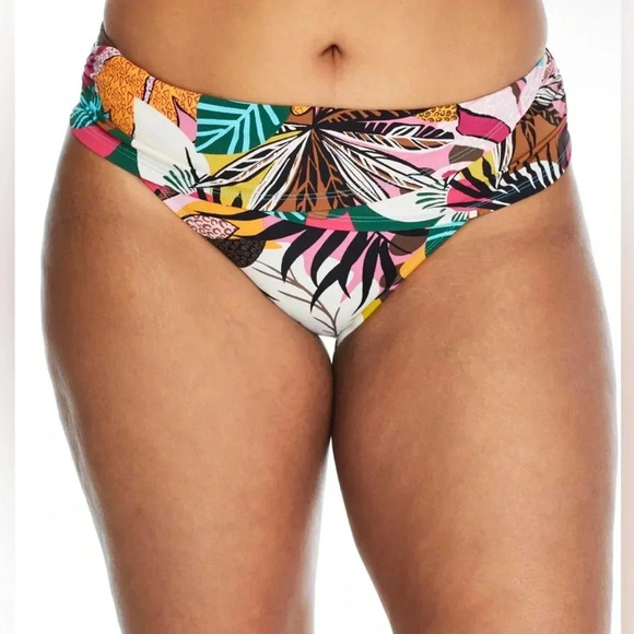 Bleu Rod Beattie Run Wild Contour Bikini Top and Bikini Bottom - Picture 7 of 16